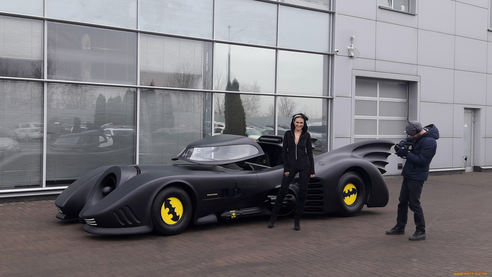 , -  , batmobile, 